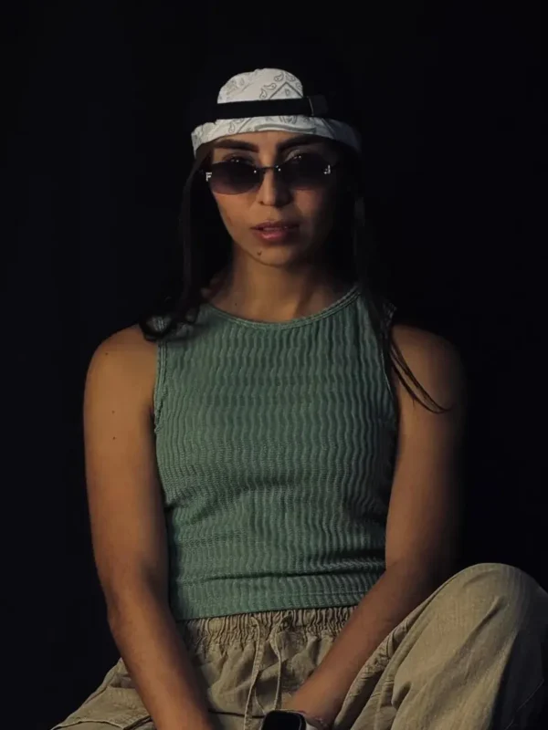 Crop top manga corta tela acanalada, color verde pístacho